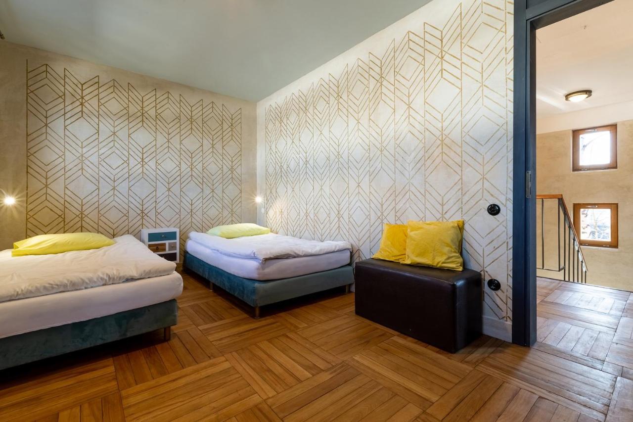 Patek Premium Apartments - Airport Lawica & Mtp & Car Races & International Trade Fairs Skórzewo Esterno foto